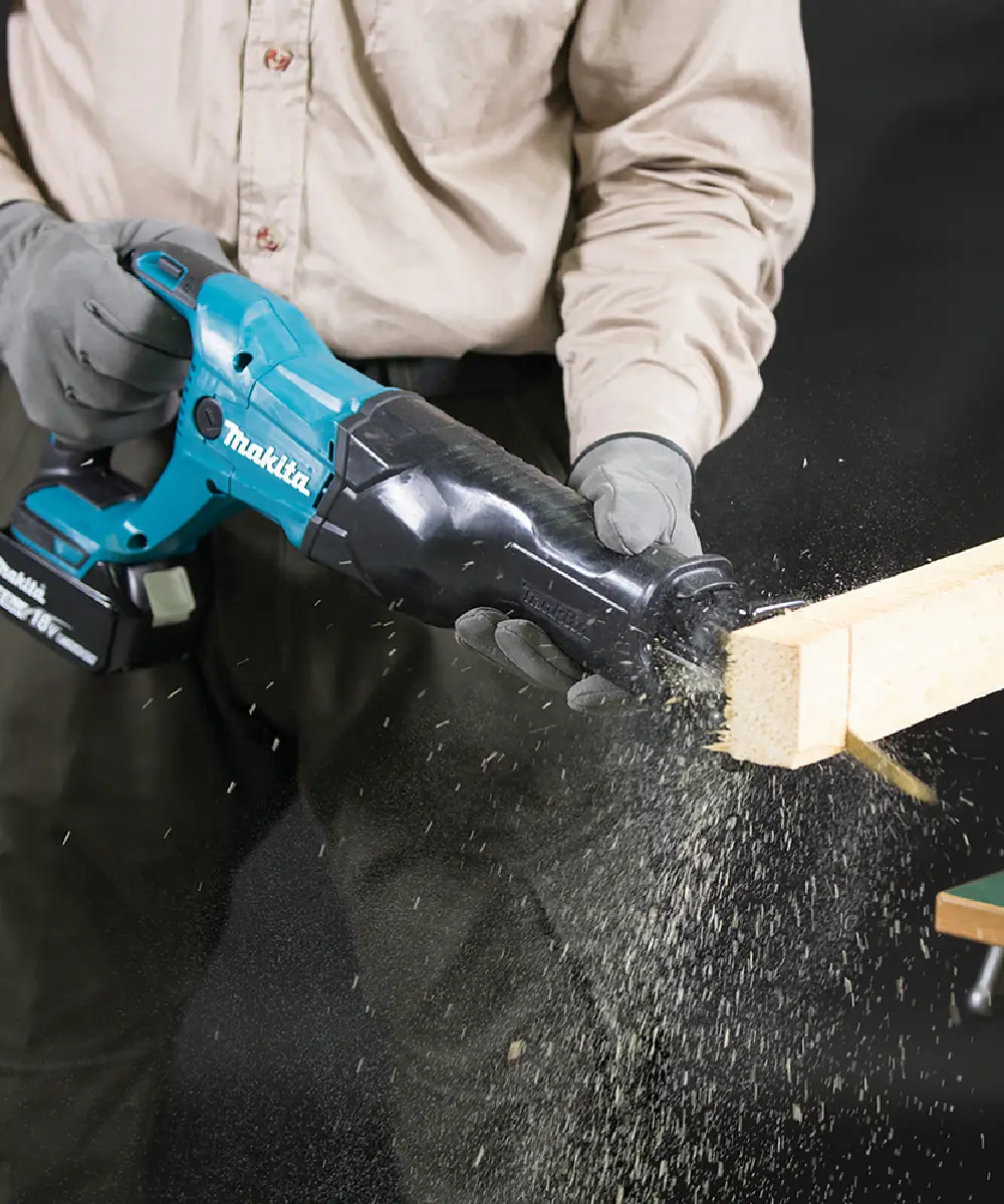 MAKITA aku sabljasta pila DJR186Z (2)