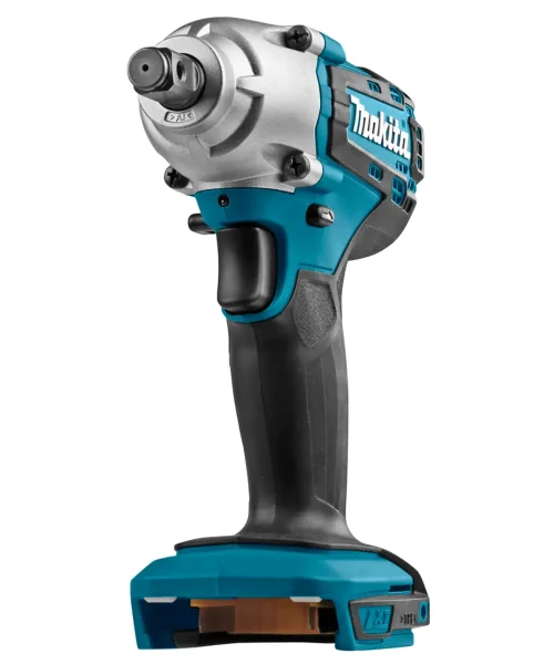 Makita DTW190Z aku udarni odvijač prikazan s crnim i plavim dizajnom i ergonomski oblikovanim ručkama.