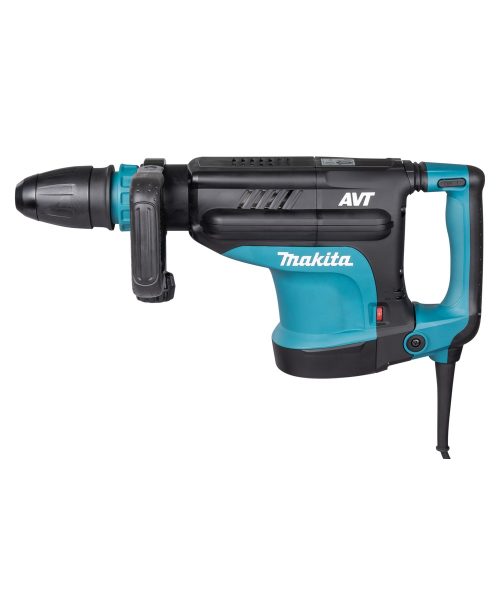 Makita HM1213C udarni čekić s crnom i plavom bojom, prikazan s prednje strane.