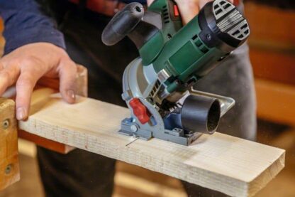 BOSCH aku ručna kružna pila UniversalCirc 12 1xAku 12V 2,5Ah