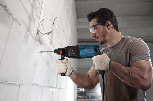 BOSCH bušaći čekić GBH 240