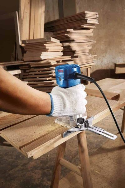 BOSCH glodalica rubova GKF 550