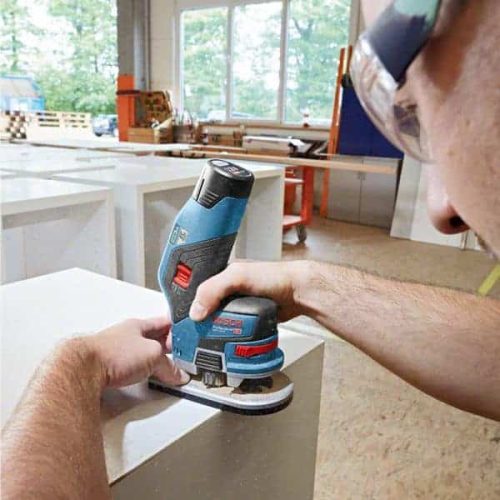 BOSCH aku glodalica rubova GKF 12V-8 2xAku 12V 3,0 Ah + L-BOXX
