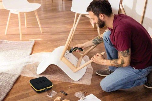 BOSCH aku izvijač IXO V 3,6V 1,5Ah + 32-dijelni set bitova