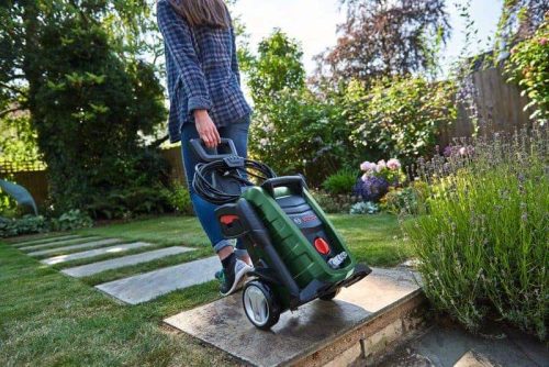 BOSCH visokotlačni perač UniversalAquatak 130