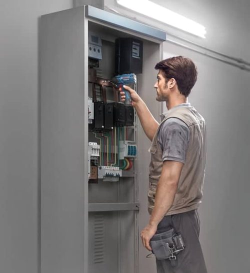 BOSCH aku udarni stezač GDR 120-Li 2xAku 12V 1,5Ah + kovčeg
