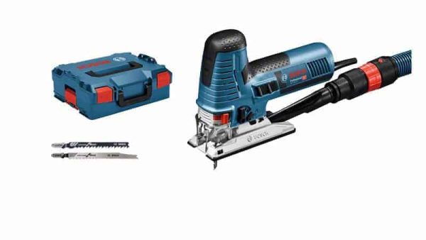 Bosch GST 160 CE ubodna pila s L-BOXX i dodatnim priborom za rezanje.