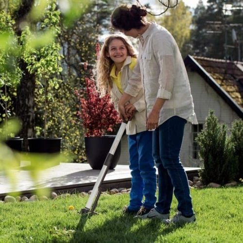 FISKARS lagani čupač korova