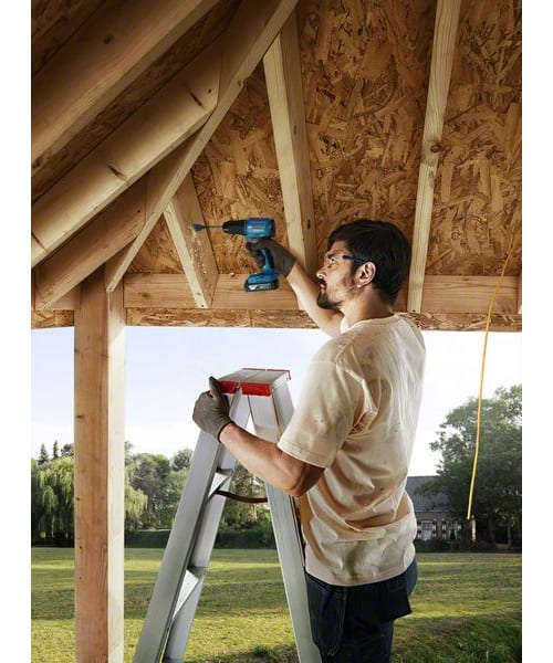 BOSCH aku bušilica-izvijač GSR 185-LI 2xAku 18V 2,0Ah + kovčeg