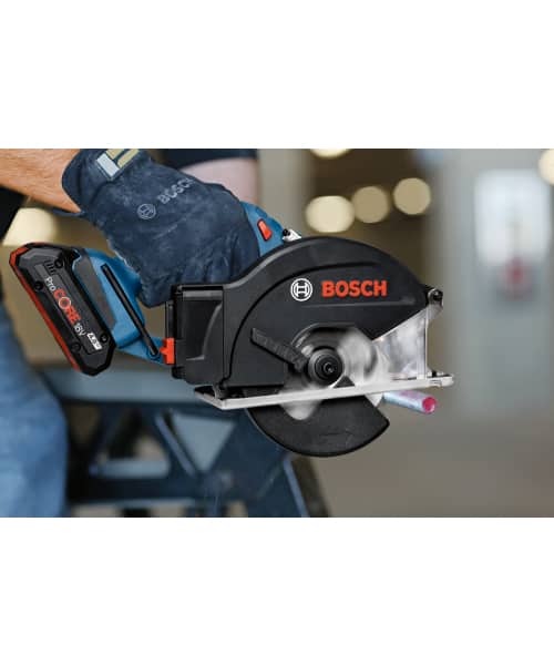 BOSCH aku ručna kružna pila za metal GKM 18V-50 2xAku 18V 5,0Ah