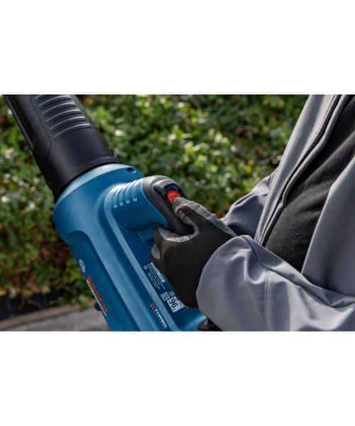 BOSCH aku puhalo GBL 18V-750