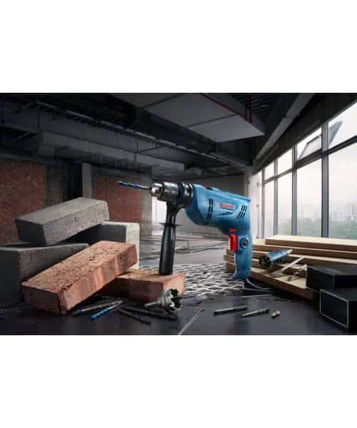 BOSCH udarna bušilica GSB 600