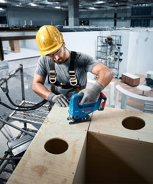 BOSCH aku ubodna pila GST 183-LI 1xAku 18V 4,0Ah + kovčeg