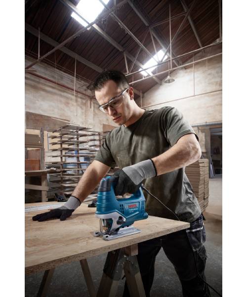 BOSCH ubodna pila GST 750 + kovčeg