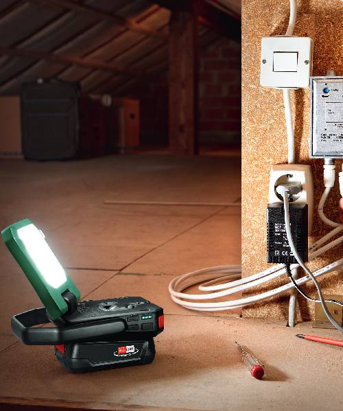 BOSCH aku svjetiljka EasySpotLight 18V-400