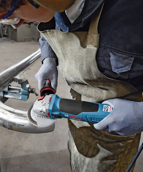 BOSCH kutna brusilica GWS 17-125 S