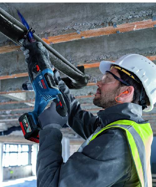 BOSCH aku recipročna pila GSA 185-LI 1xAku 18V 5,0Ah + kovčeg