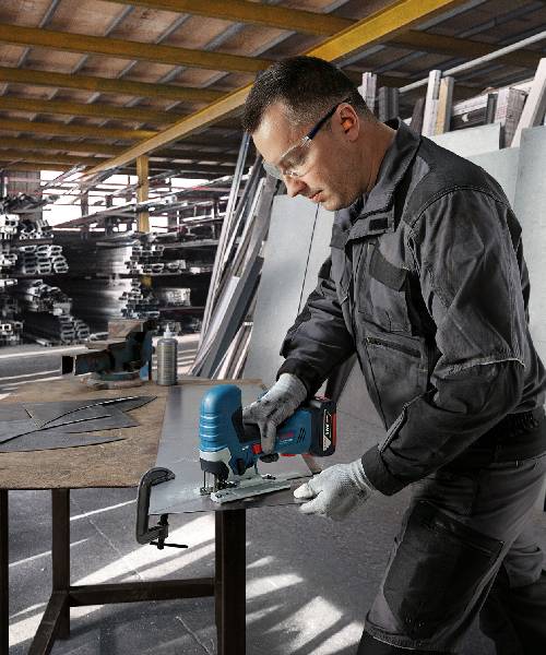 BOSCH aku ubodna pila GST 185-LI 2xAku 18V 4,0Ah + kovčeg
