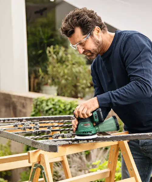 BOSCH aku ekscentarska brusilica UniversalOrbit 18V-20