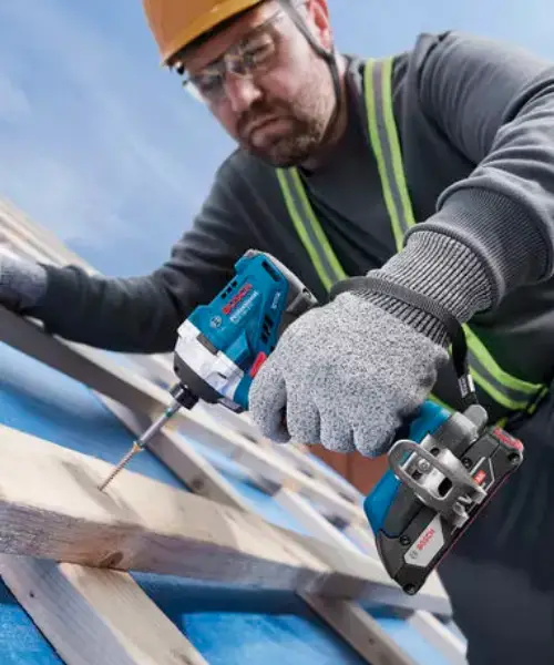 BOSCH aku udarni stezač GDR 18V-215 + L-BOXX