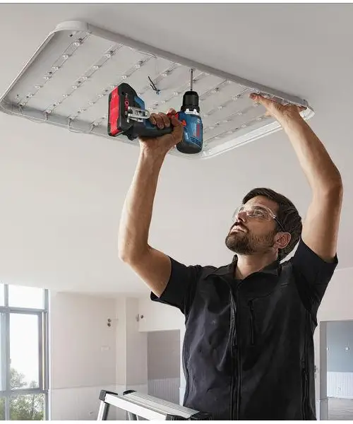 BOSCH aku bušilica-izvijač GSR 18V-65