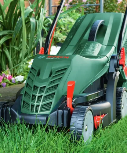 BOSCH električna kosilica UniversalRotak 37-555