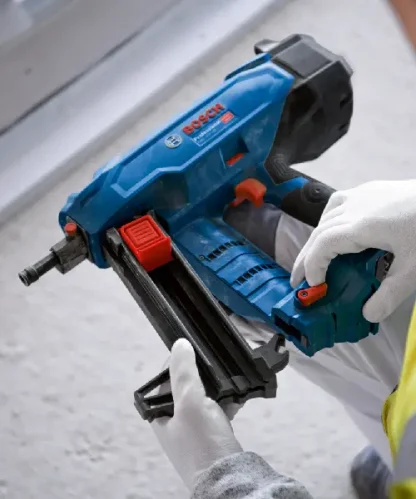 BOSCH aku pištolj za čavle za beton GNB 18V-38