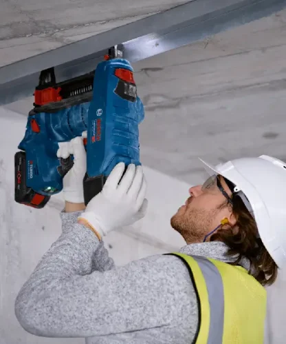 BOSCH aku pištolj za čavle za beton GNB 18V-38