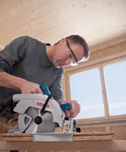 BOSCH aku ručna kružna pila GKS 18V-68