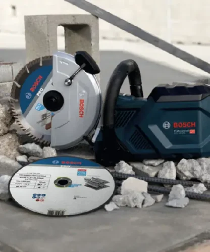 BOSCH aku ručna pila GCS 18V-230