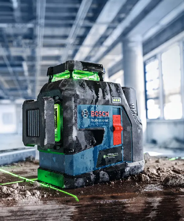 BOSCH laserski nivelir GLL 12V-100-33 CG + 1xAku 12V 2,0Ah + L-BOXX