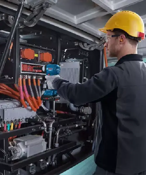 BOSCH aku udarni stezač IDS 18V-200 T Industrial