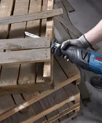 BOSCH recipročna pila GSA 12-30