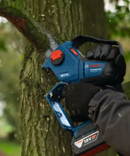 BOSCH aku lančana pila GKE 18V-15