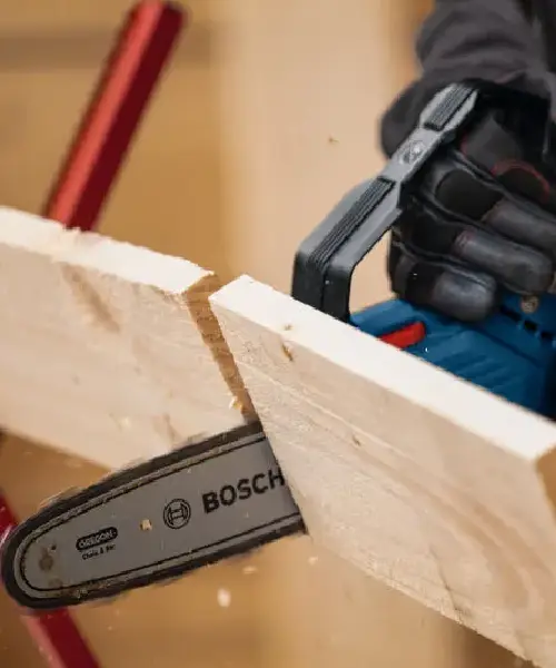 BOSCH aku lančana pila GKE 18V-20