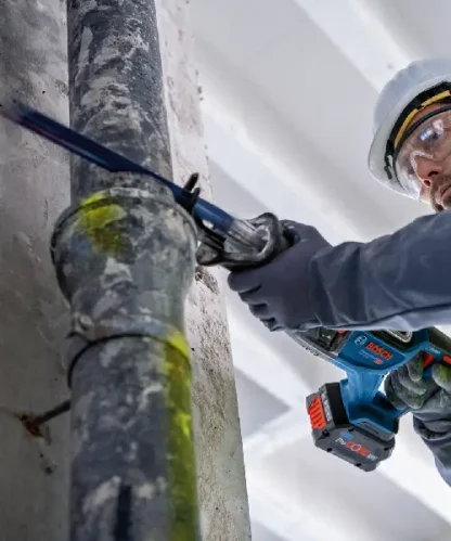 BOSCH aku recipročna pila GSA 18V-28 + 25-dijelni set listova pile