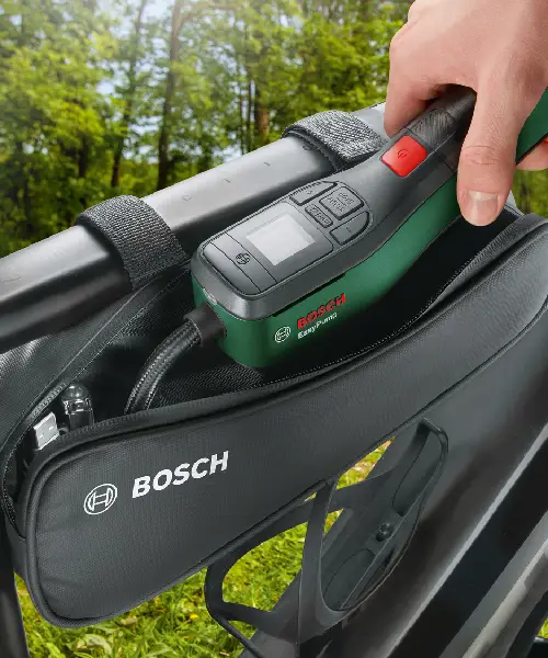 BOSCH aku zračna pumpa EasyPump s torbom za bicikl