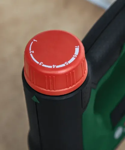 BOSCH aku klamerica AdvancedTacker 18V-25