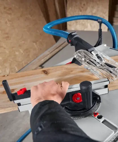 BOSCH stolna pila GTS 70-216