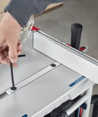 BOSCH stolna pila GTS 70-216