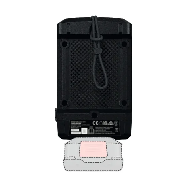BOSCH aku Bluetooth zvučnik UniversalSpeaker 18V-1 s remenom i zaštitom na stražnjoj strani.