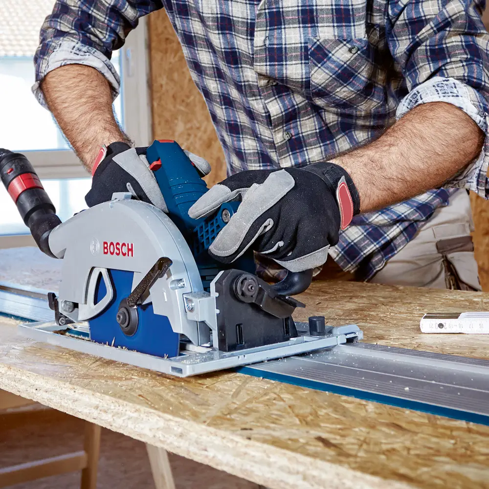 BOSCH aku ručna kružna pila GKS 18V-68 G + L-BOXX