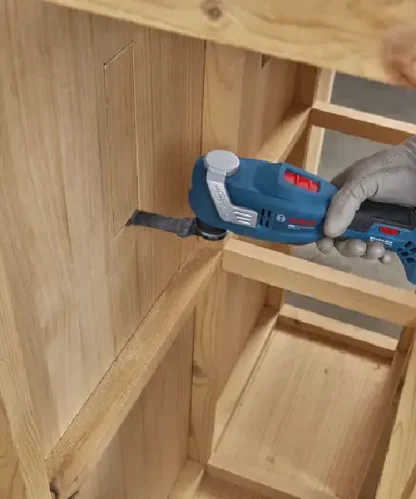 BOSCH aku višenamjenski alat GOP18V-30 + L-BOXX