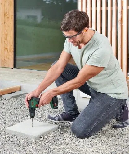 BOSCH aku udarna bušilica-odvijač UniversalImpact 18V 1xAku 18V 2,5Ah + kovčeg