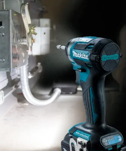 MAKITA aku udarni odvijač DTD173Z (4)