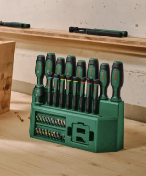 BOSCH 39-dijelni set odvijača i bitova (4)