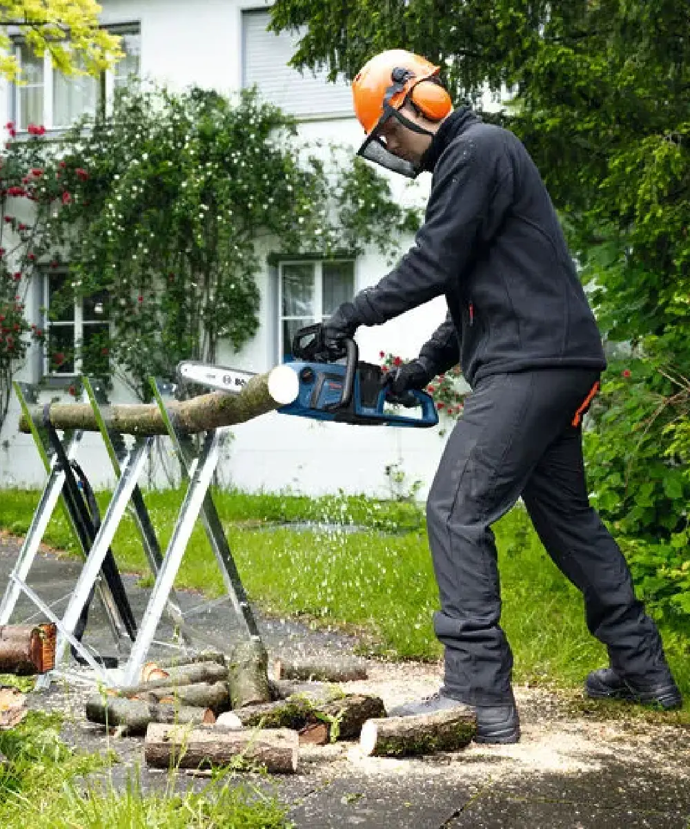 BOSCH aku lančana pila GKE18V-30 (2)