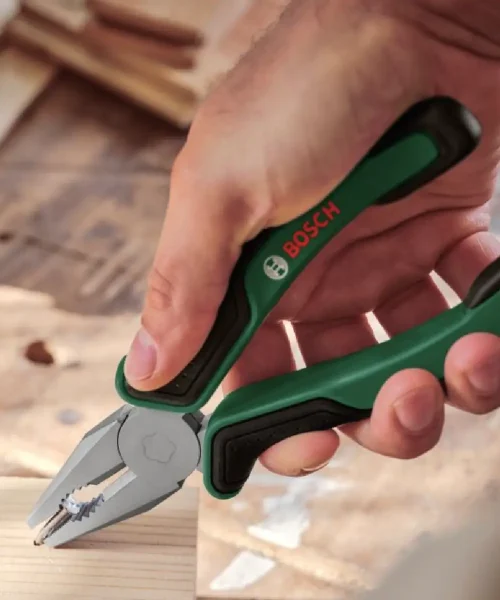 BOSCH 17-dijelni set ručnog alata