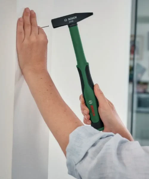 BOSCH 17-dijelni set ručnog alata
