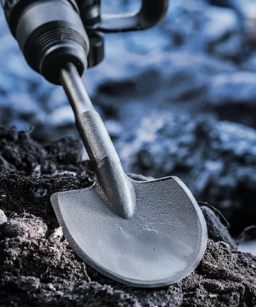 Bosch SDS-max dlijeto za iskopavanje na tlu, metalni alat za bušenje i iskopavanje.
